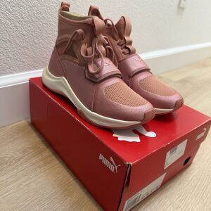 NIB Puma Phenom Womens Training Shoes Sneakers Metallic Rose Cameo Brown Size 6